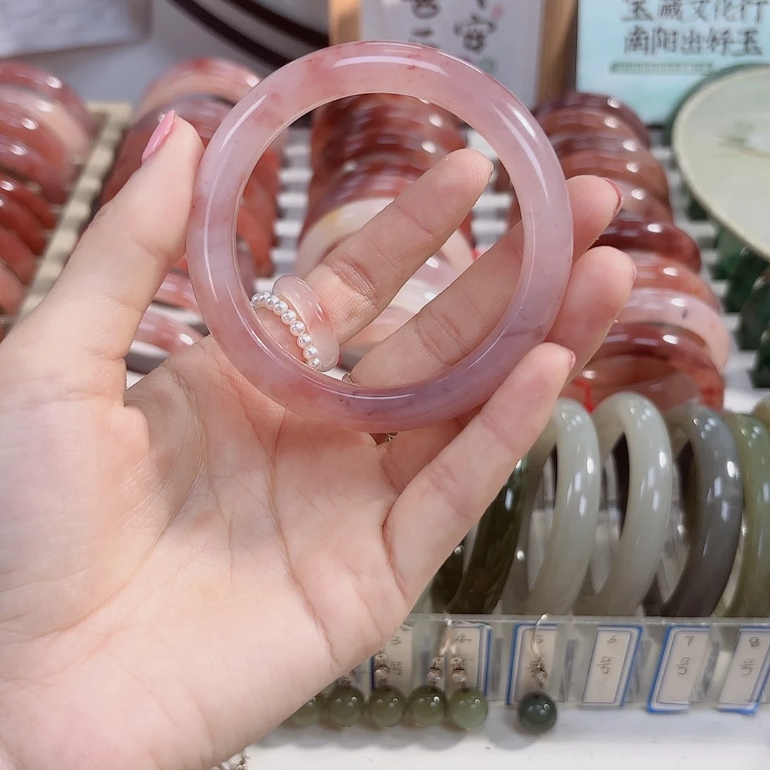 石英质玉手镯未镶嵌x*e
