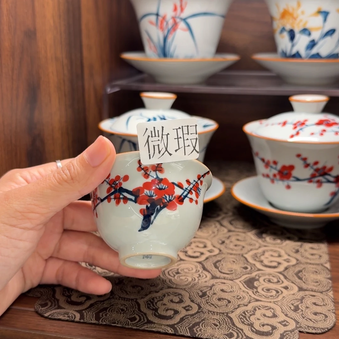 釉下手绘茶具微瑕