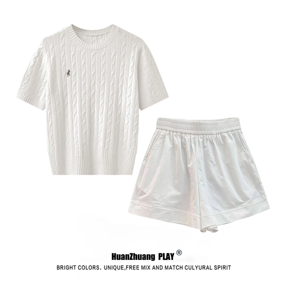温柔风甜美麻花短袖针织上衣搭配盐系小个子短裤两件套