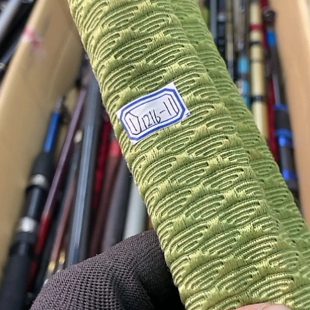 【闪购商品】钓鱼竿微瑕疵孤品