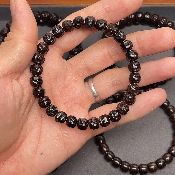 『***鸦椰蒂手串87手工无相，B级款