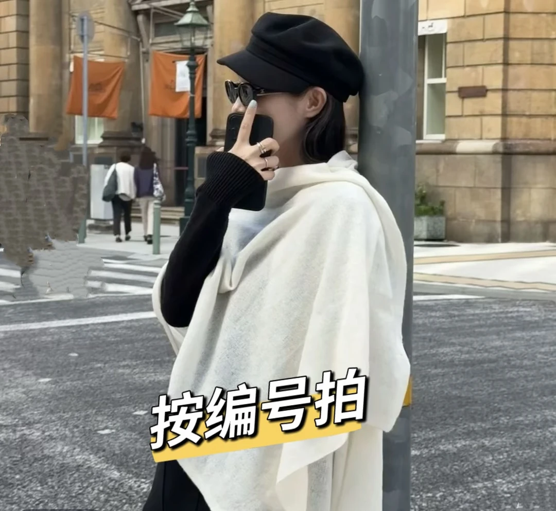 女不掉色极简风保暖不起球围巾冬款流苏纯色围脖长款