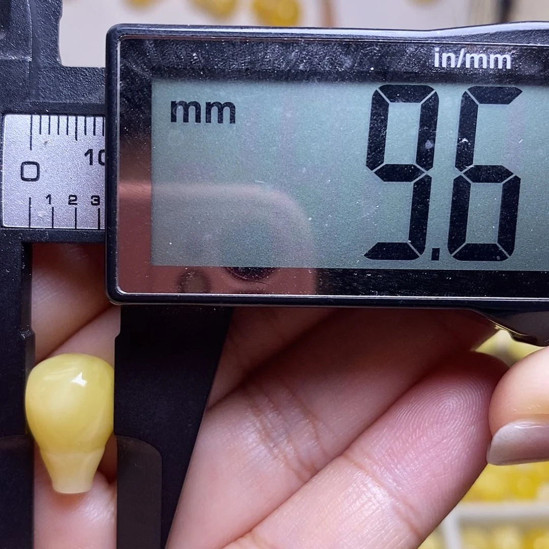 裸石琥珀未镶嵌小****嘟蜜蜡三通