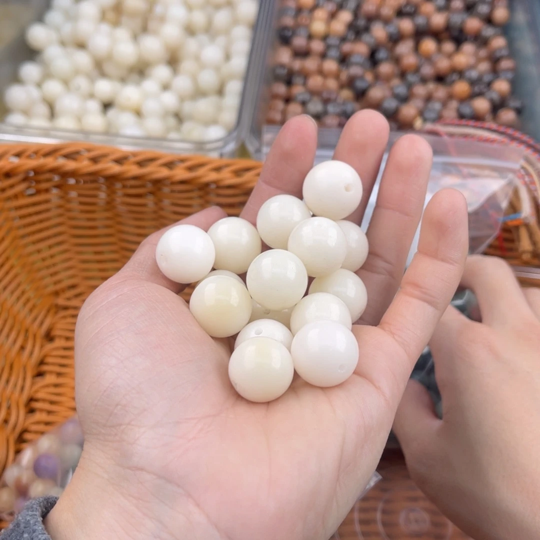 白玉菩提吊坠z 16-20mm/20+5颗 /微瑕不售后