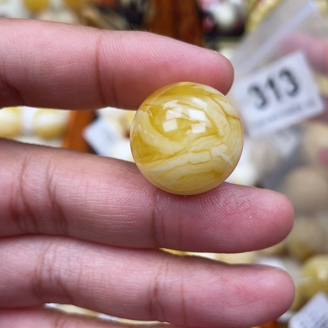 蜜蜡未镶嵌珠宝奇石20.7