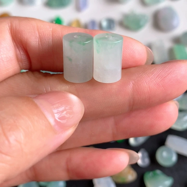 定制翡翠未镶嵌天然翡翠A货冰胶珠子