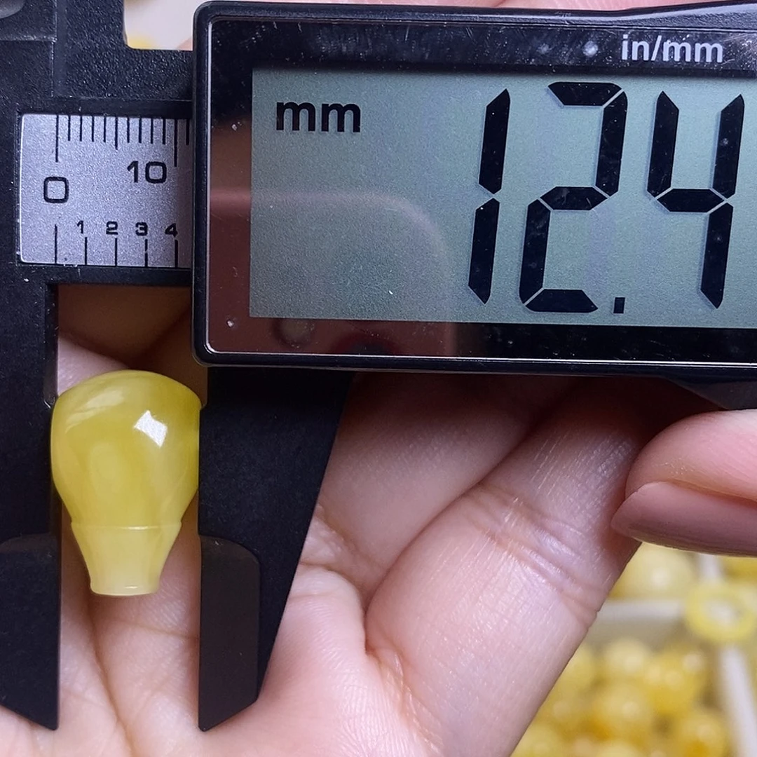 裸石琥珀未镶嵌飘**叶蜜蜡三通