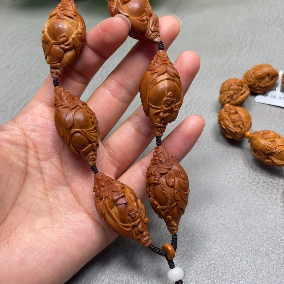 橄榄核吊坠六钟馗