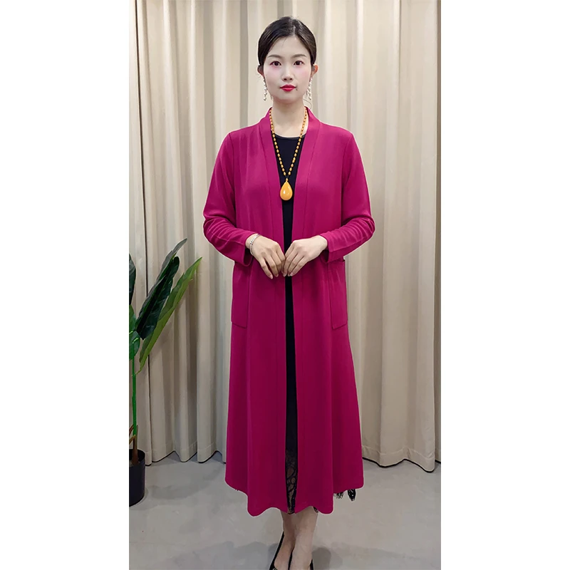 2025春装新款外套时尚中长款大码披肩妈妈装风衣有口袋