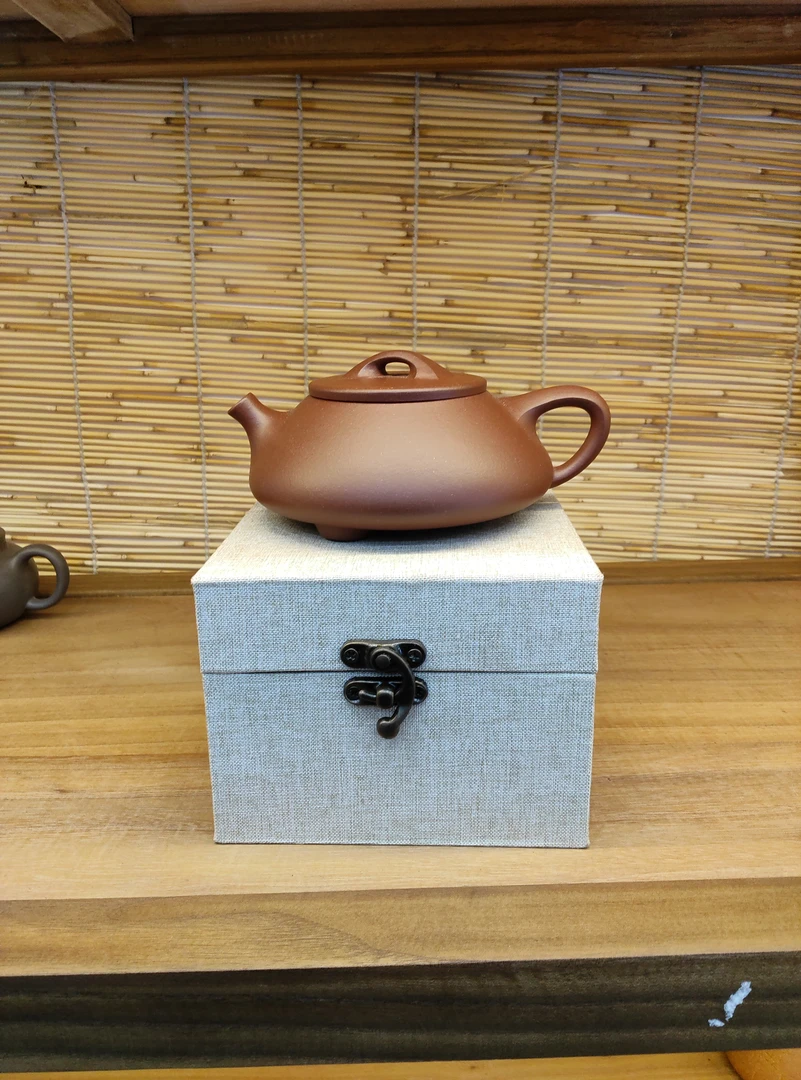 当代 紫泥憨瓢壶精工半手280 cc