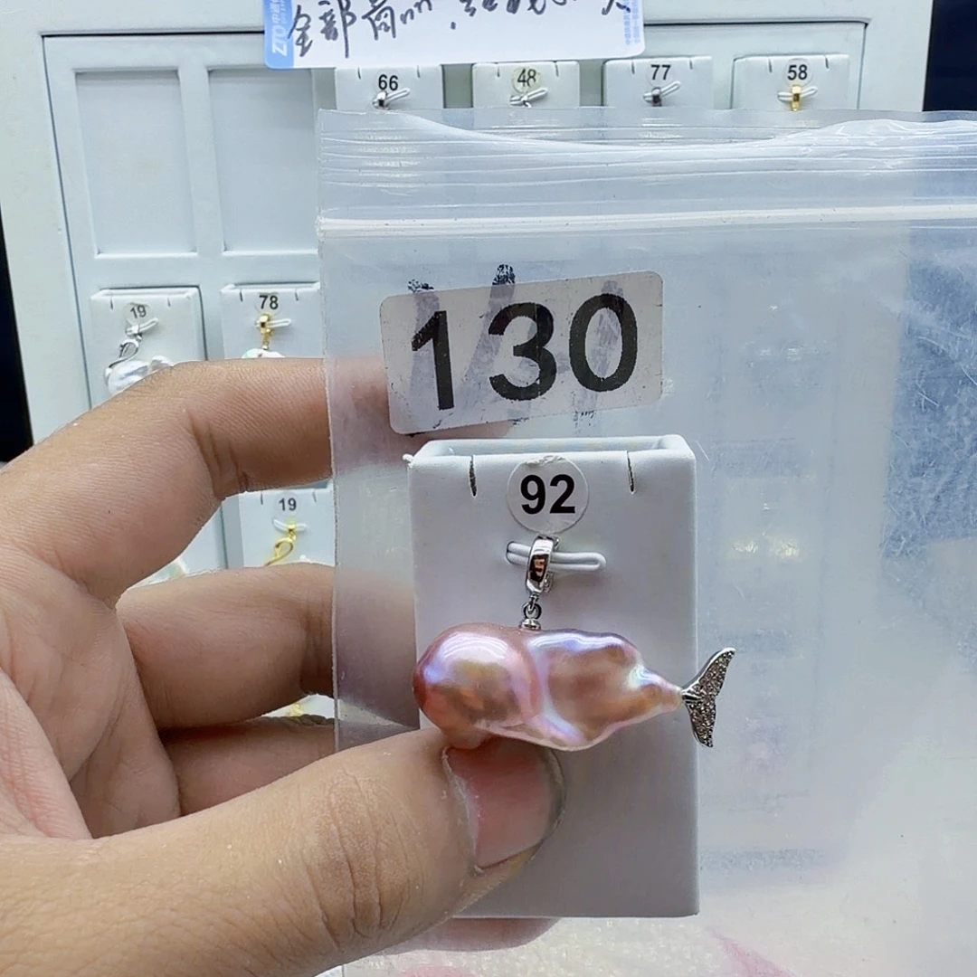 淡水珍珠颈饰合金