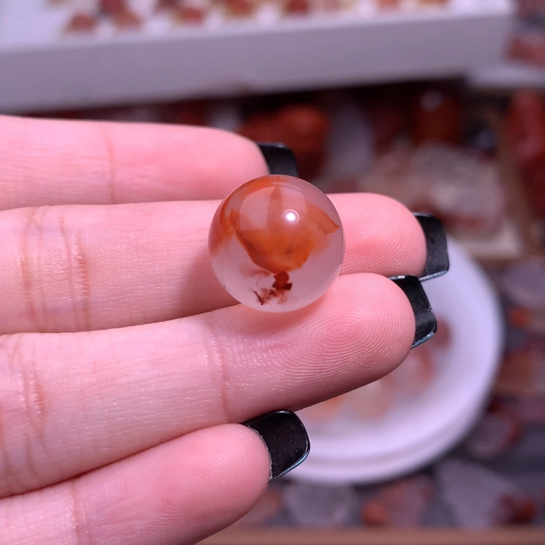转***念南红玛瑙未镶嵌珠宝半成品冰飘单珠2
