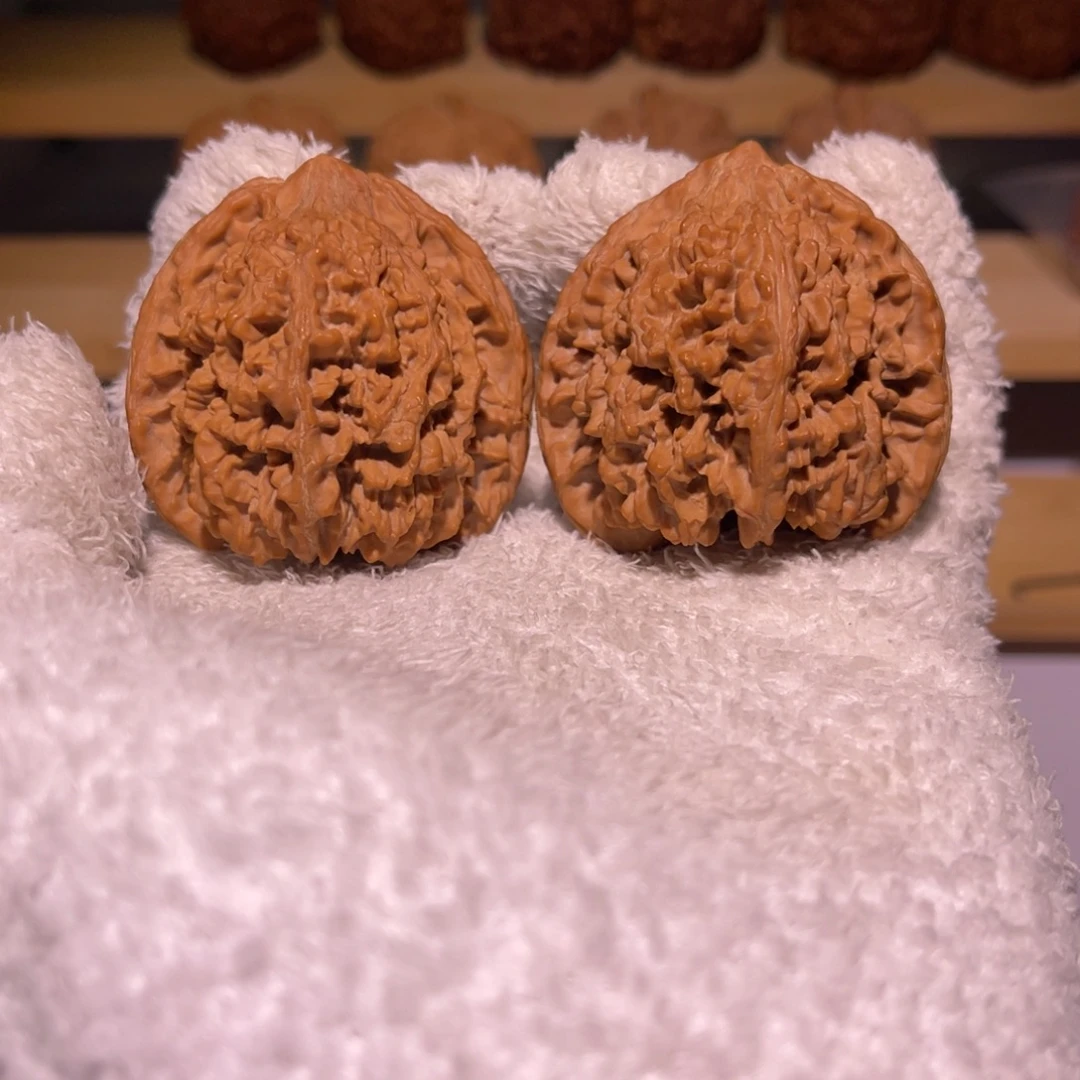 桃核吊坠46全品满天星