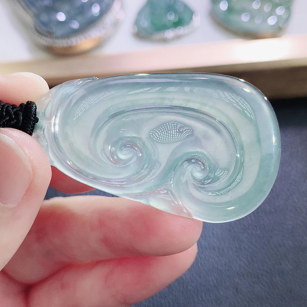 翡翠未镶嵌挂件翡翠