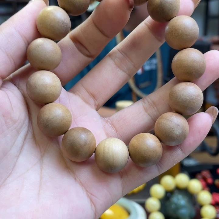檀香木无事牌老山檀