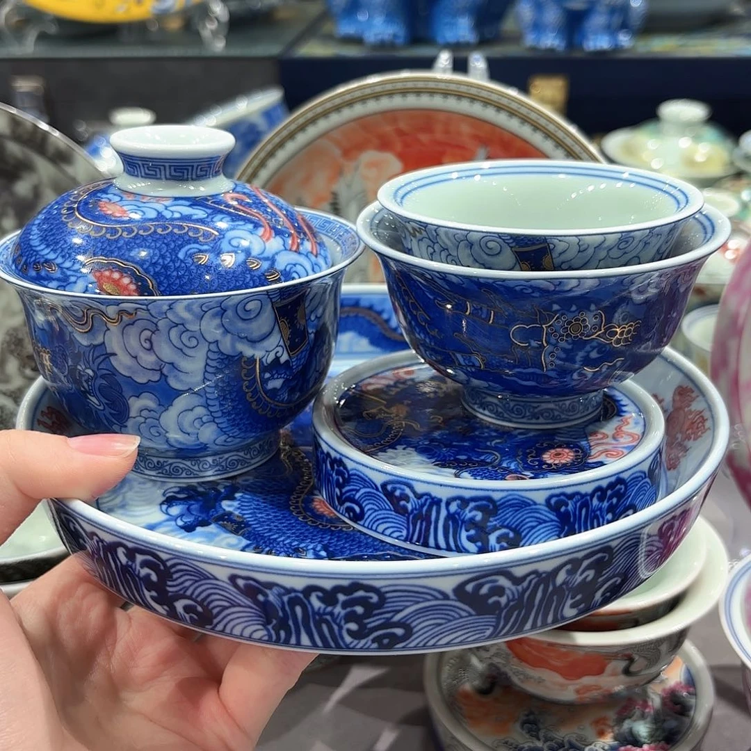 瓷片景德镇瓷器精品陈列