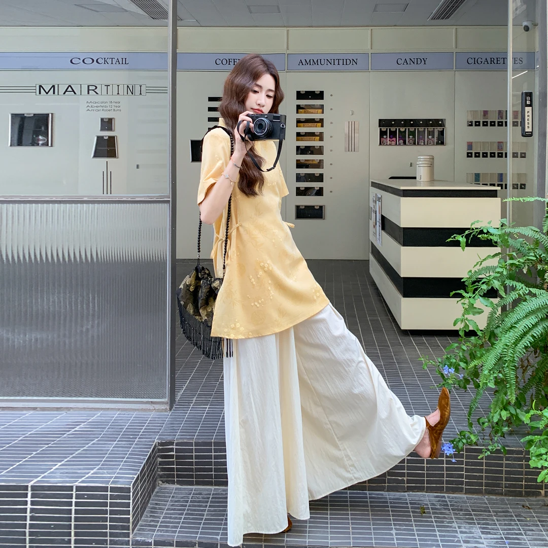 轻奢新中式文艺范时尚套装女夏2025新款国风提花上衣阔腿裤两件套