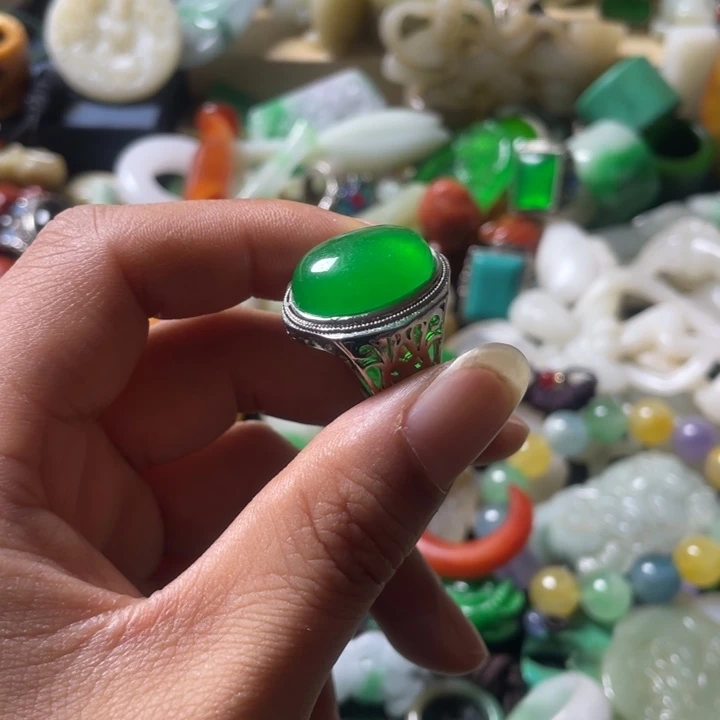 和田玉未镶嵌吊坠(不含链)