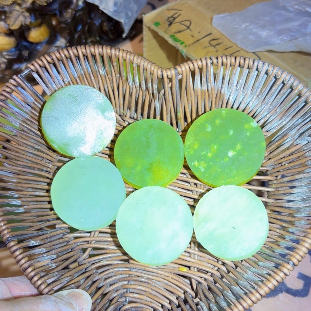 蛇纹石玉岫玉未镶嵌戕**