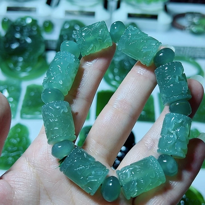 手***福未镶嵌蛇纹石玉手链