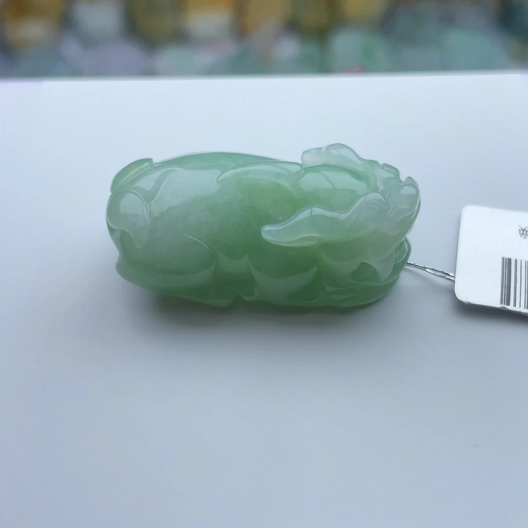 翡翠颈饰未镶嵌貔貅