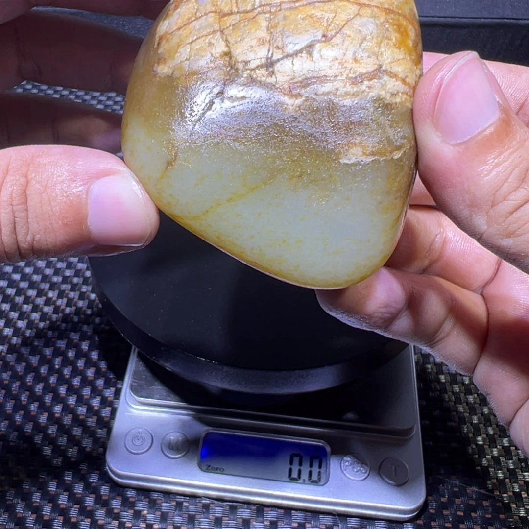 吊坠(不含链)未镶嵌和田玉（子料）259