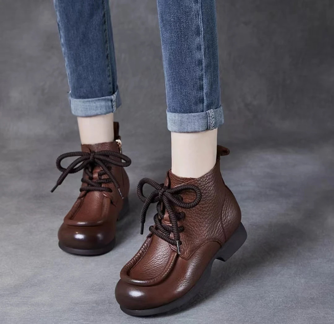 郡主家9851-2平跟复古秋冬百搭舒适马丁靴加绒休闲女靴平底短筒