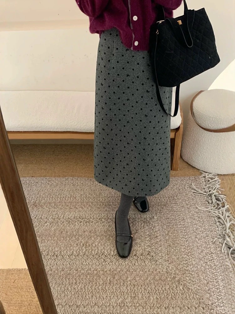 韩系波点半身裙女秋冬梨形身材直筒裙后开衩中长款a字裙 27083