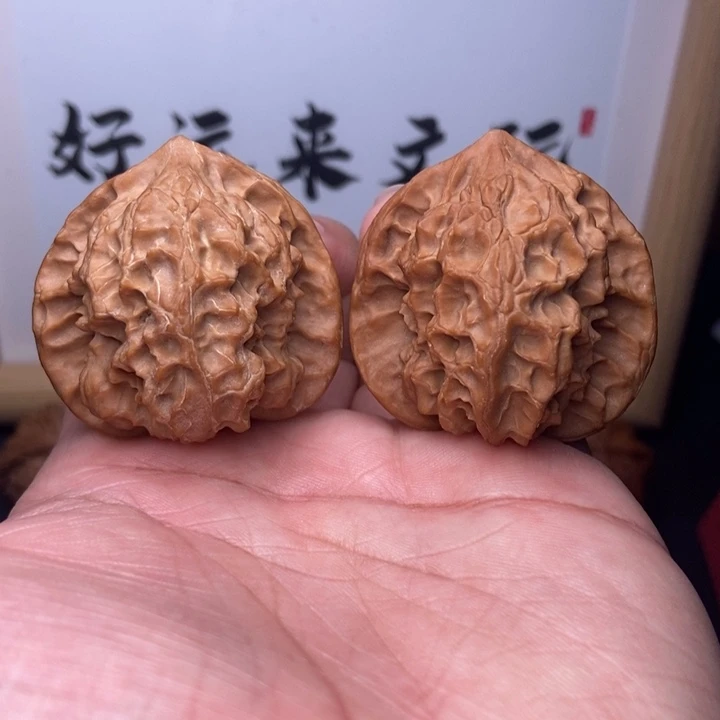 核桃全品玲珑狮子头