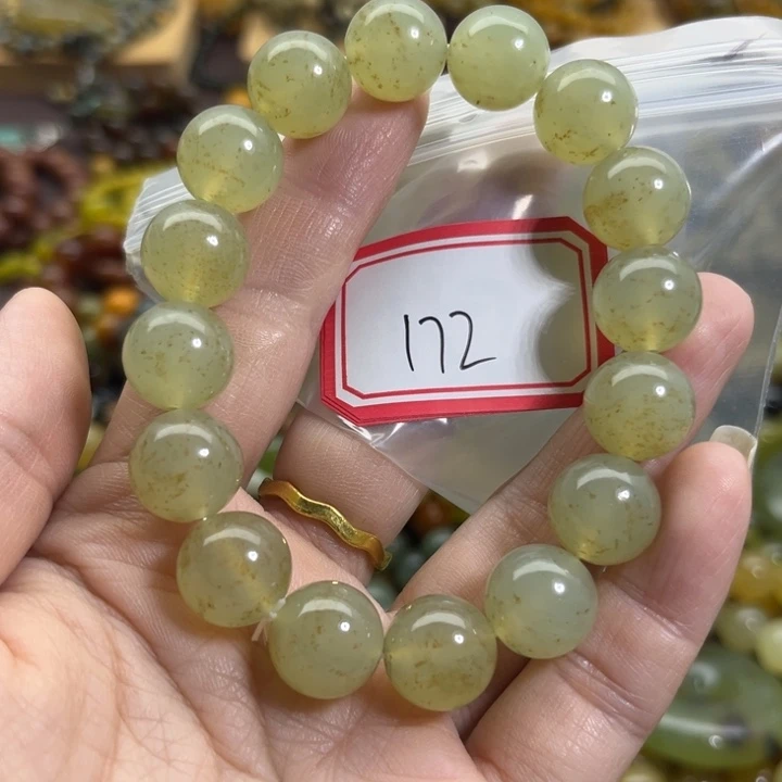 未镶嵌蛇纹石玉手链