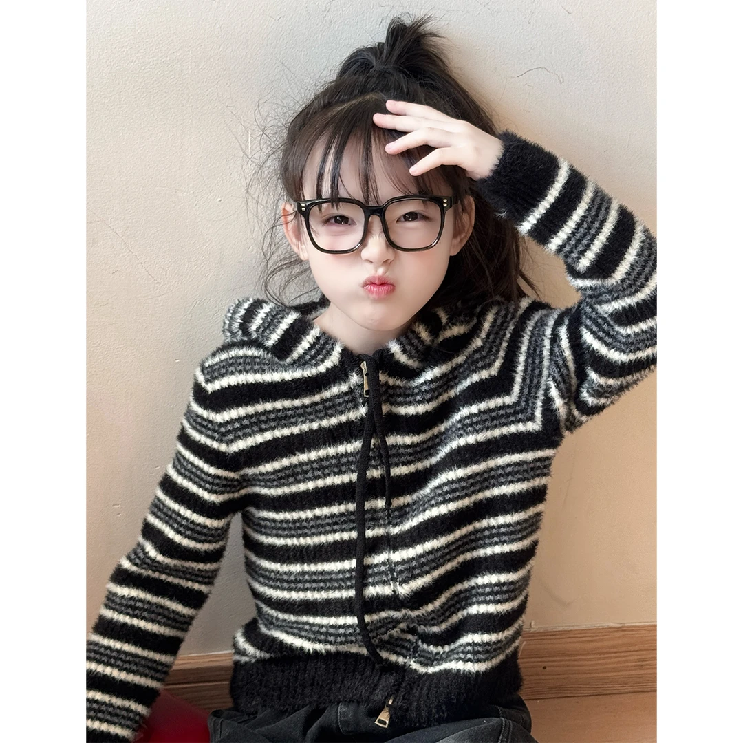 女童毛衣秋冬2025新款儿童洋气水貂绒针织衫女大童加厚超好看上衣