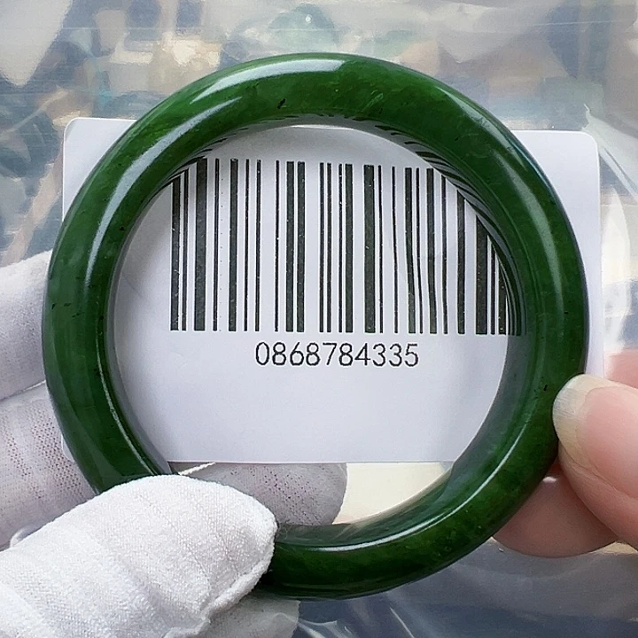 和田玉未镶嵌手镯微瑕57.5