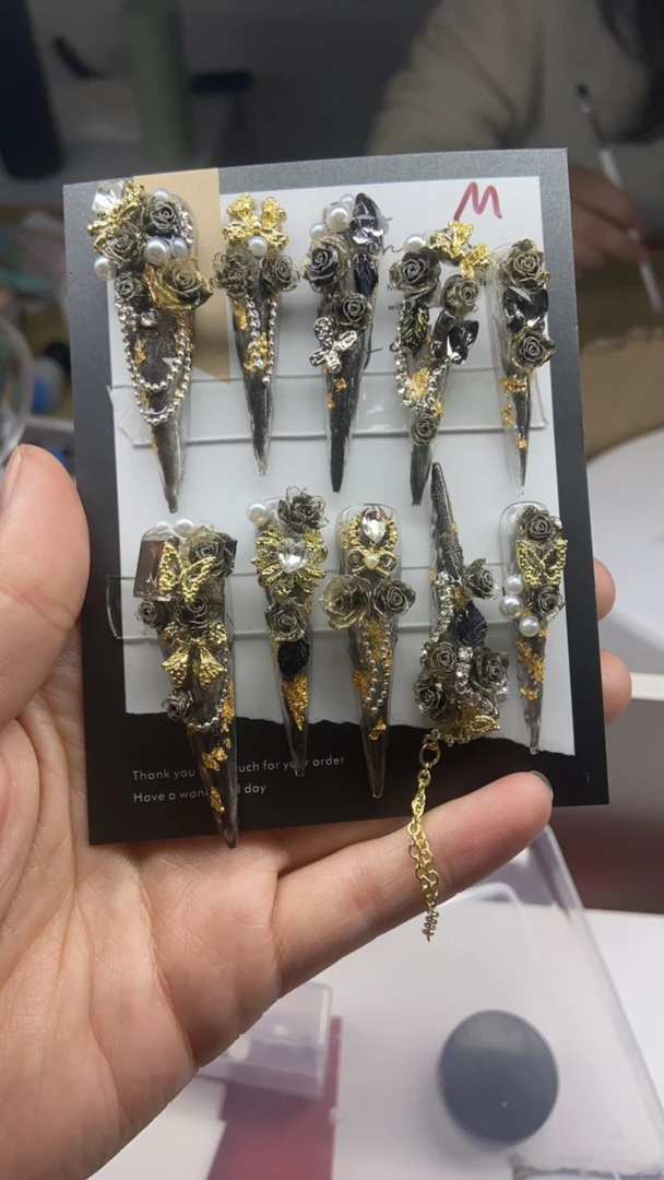 5.4超长重工穿戴甲，直播间扣号选款，没有勿拍，默认微瑕，no退no换