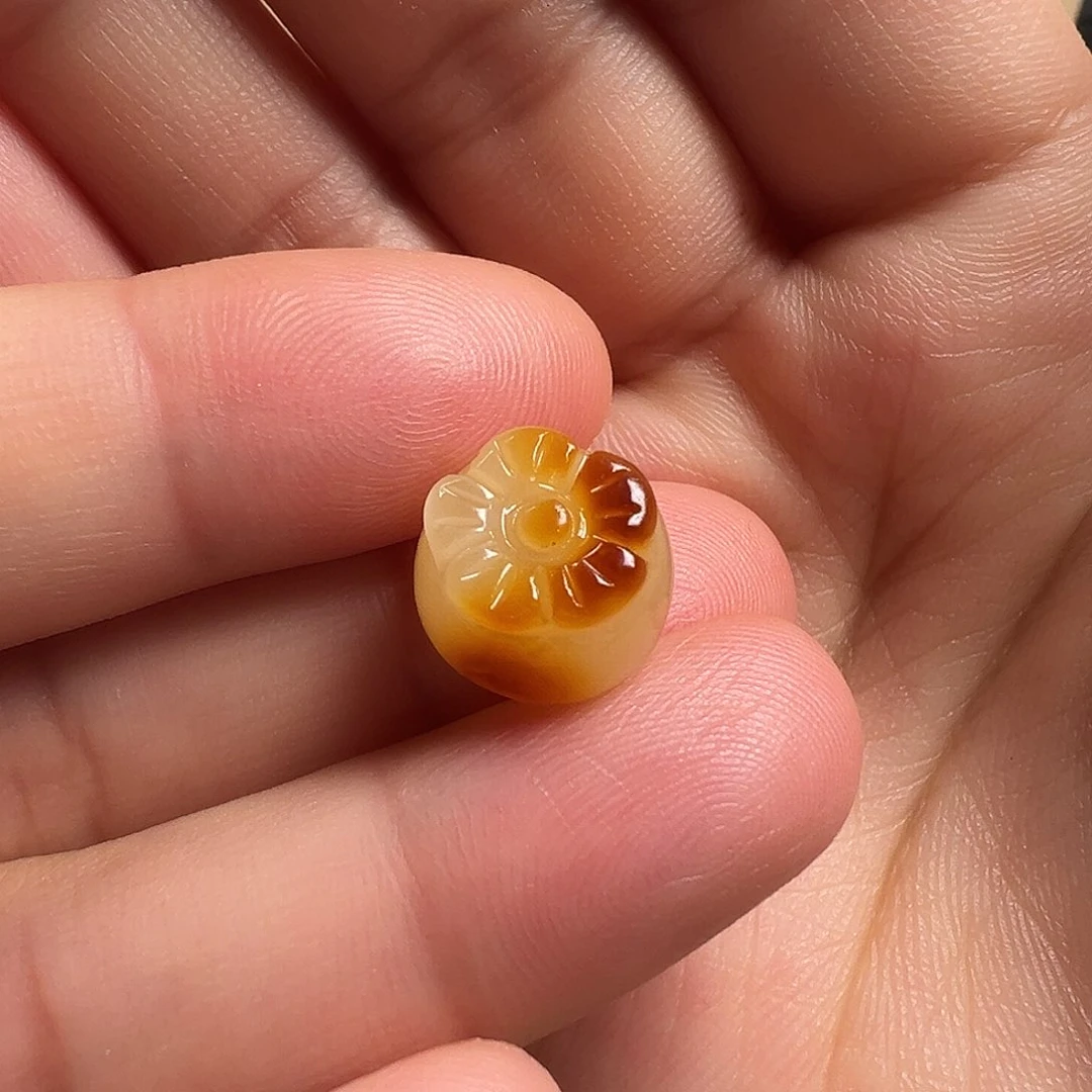 蜜蜡颈饰未镶嵌柿子（打孔不退换）