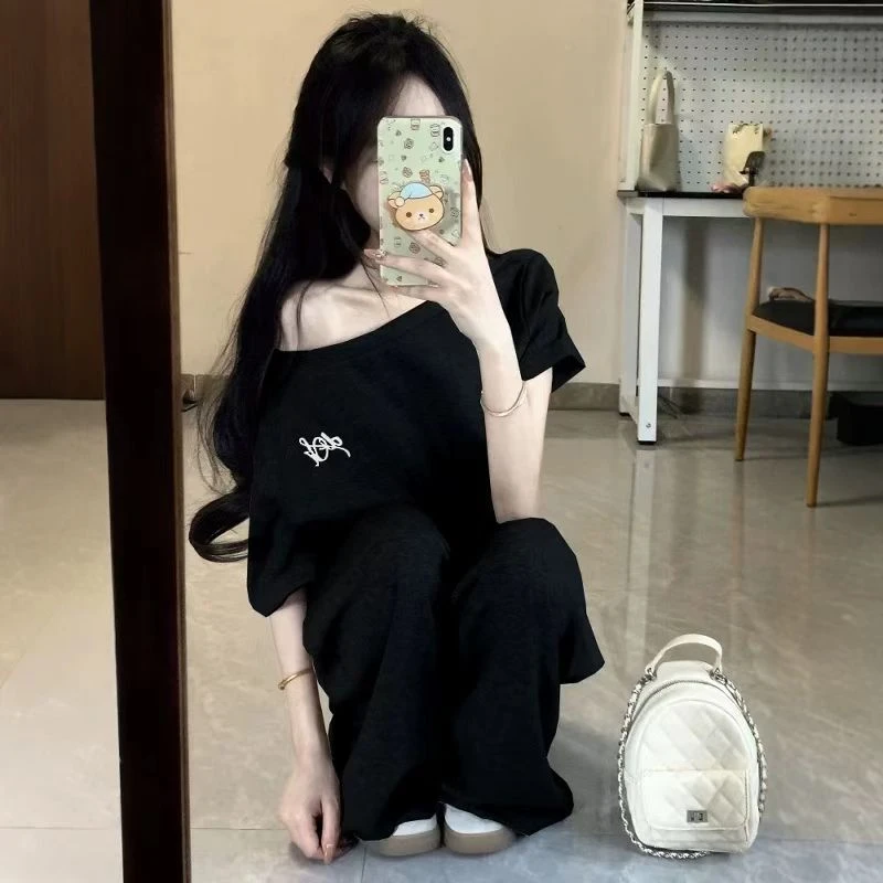 韩版时尚洋气休闲运动套装女夏学生宽松显瘦斜肩短袖阔腿裤两件套