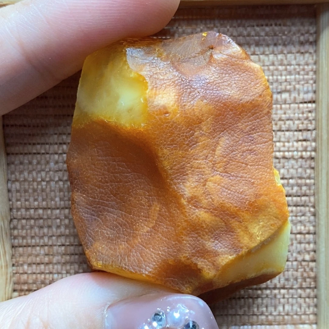 定制琥珀未镶嵌陈