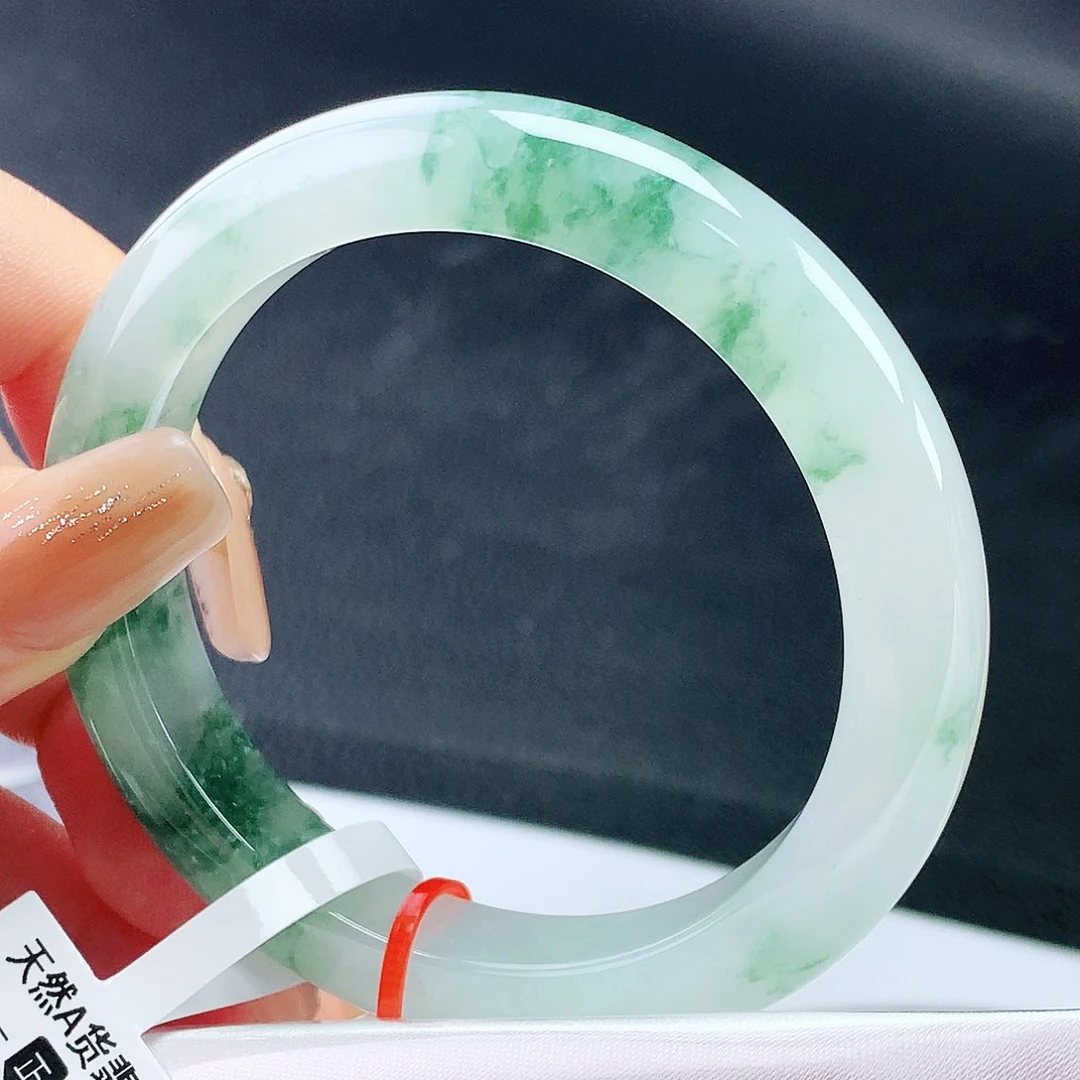 未镶嵌手镯翡翠55圈