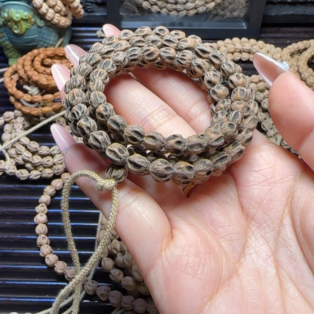 张***三吊坠柏香籽/百香籽