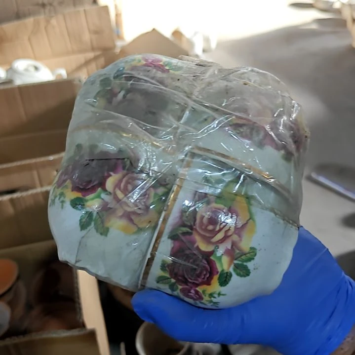 瓷片陶瓷盘子碗啥都有