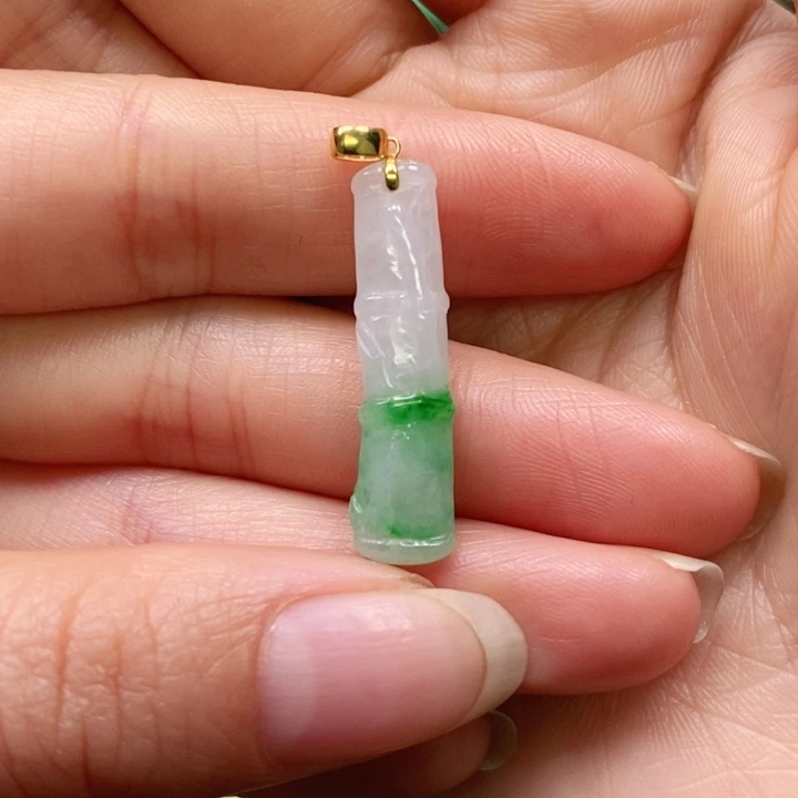 翡翠颈饰未镶嵌吊坠