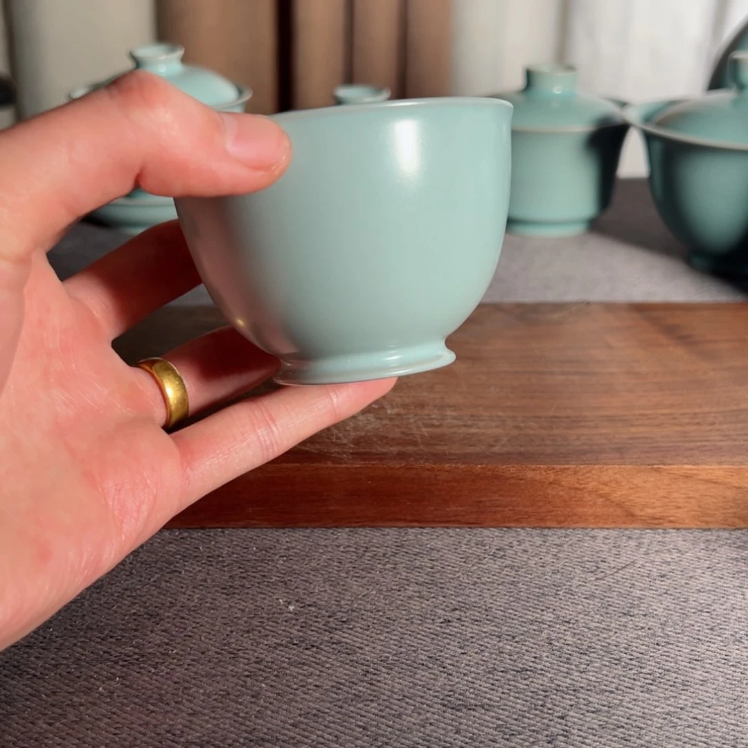 杯王国奇粉青釉唇口杯120cc