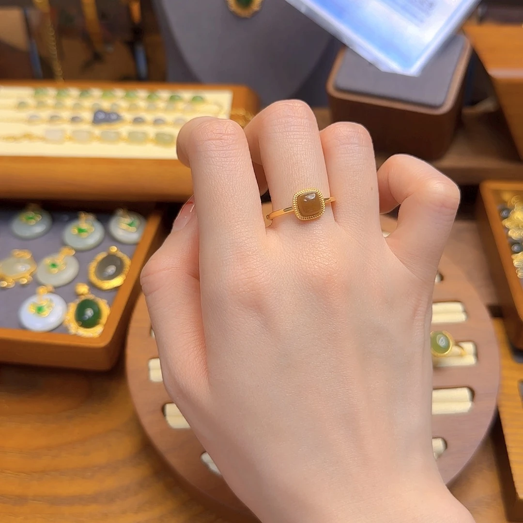 和田玉戒指银S925镀金镶嵌