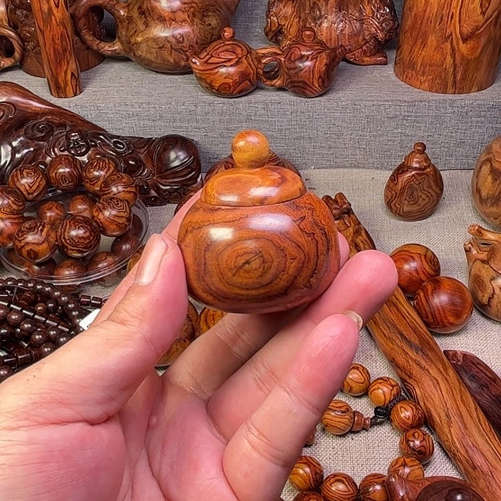 黄花梨/降香黄檀海南黄花梨油梨工艺品