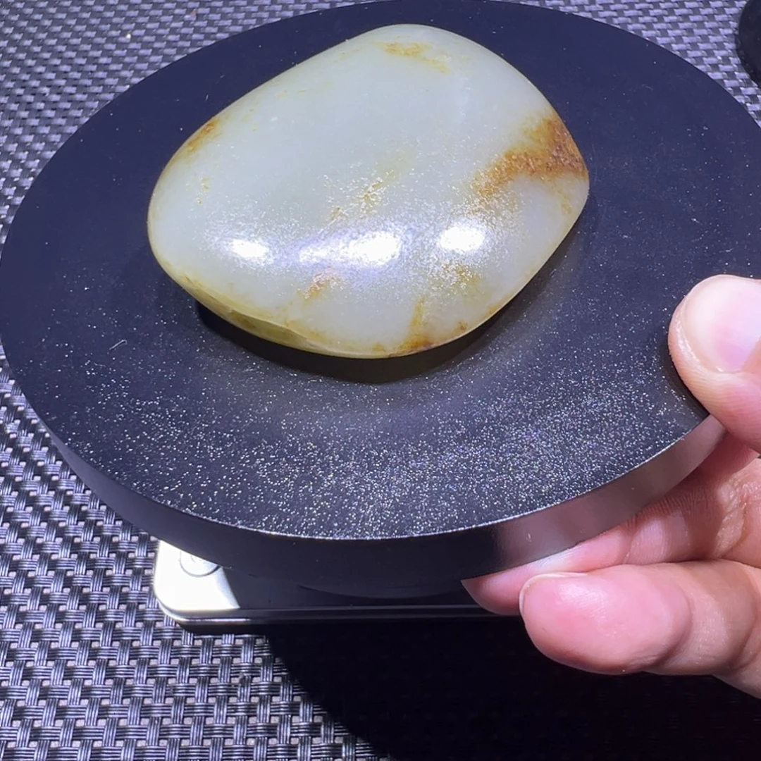 吊坠(不含链)未镶嵌和田玉（子料）119