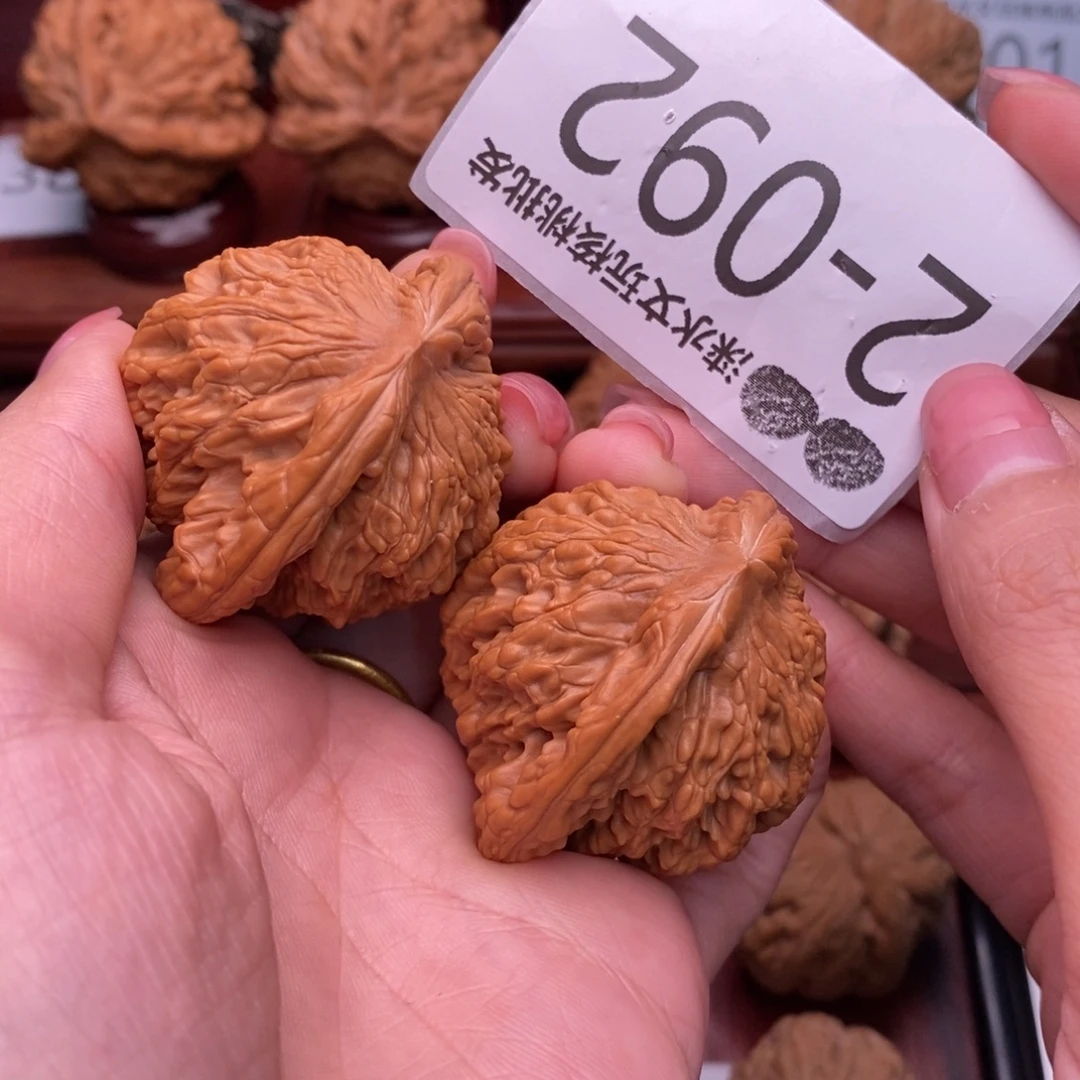 把件文玩核桃44虎头