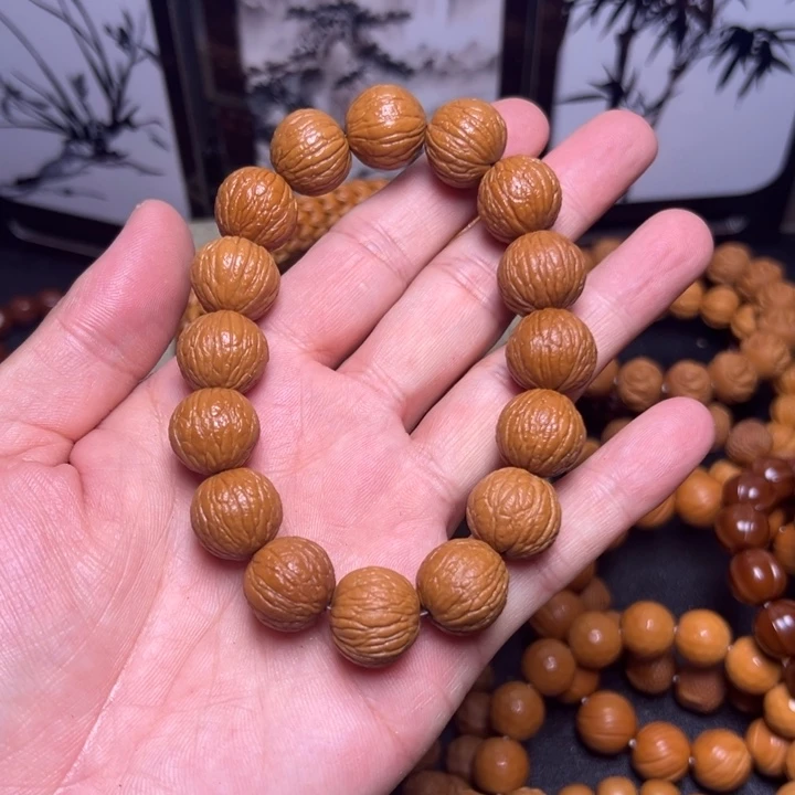 猴头核桃手串风雨