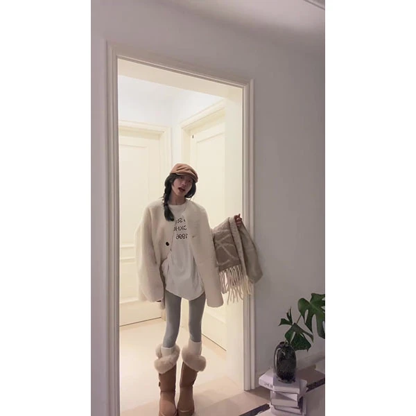 2025新款小个子香风白色毛绒外套女秋冬季高级感宽松加厚上衣女