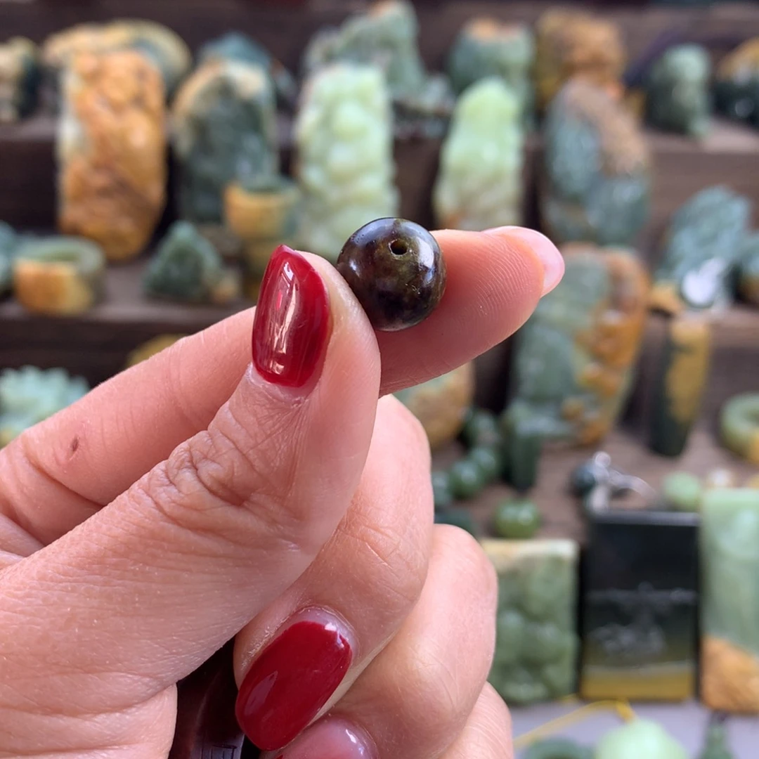 岫岩河磨玉（透闪石质玉）戒指未镶嵌?****?