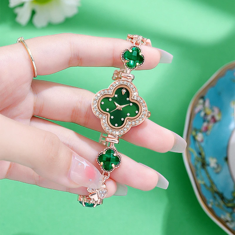 四叶草手表女款时尚简约气质镶钻女士腕表绿色不防水