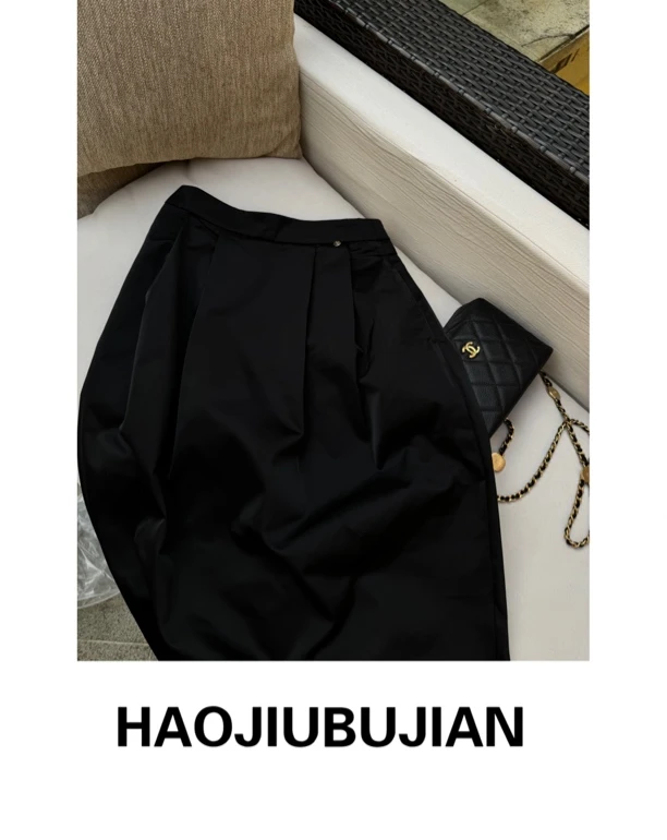 好久不见黑色花苞半身裙